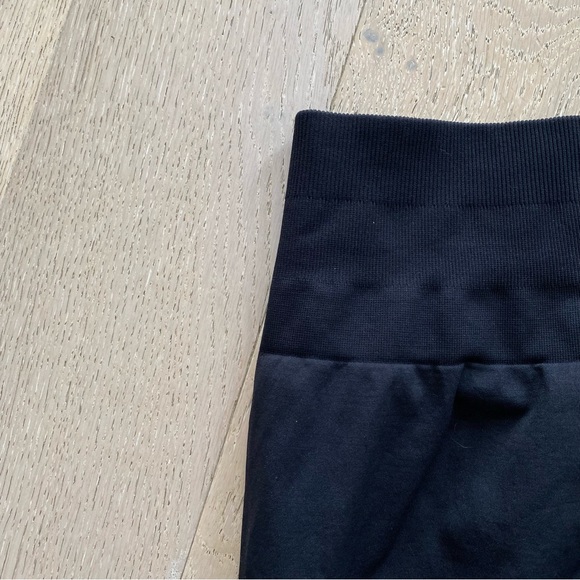 NWT First Health Apparel Enhance Leggings - Picture 5 of 6